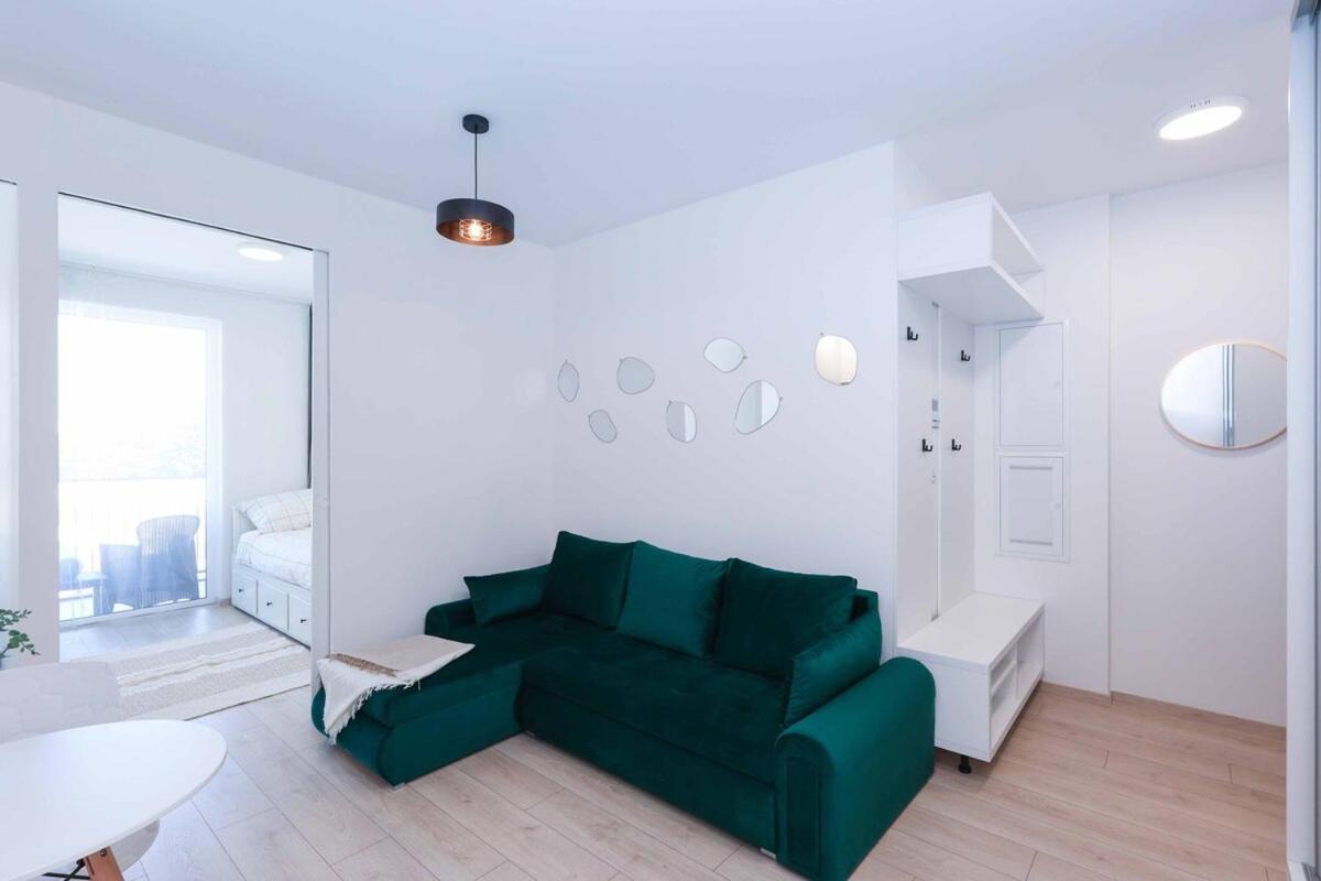 Apartmán Nesto- Brand New With Free Parking! Bratislava